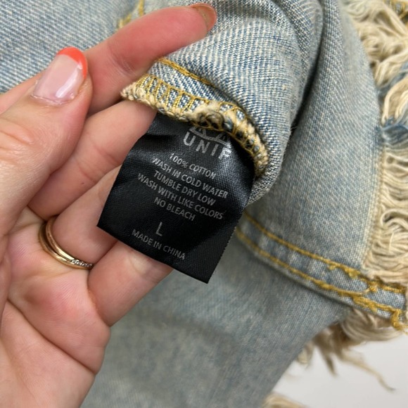 UNIF Denim Vest - Picture 5 of 5